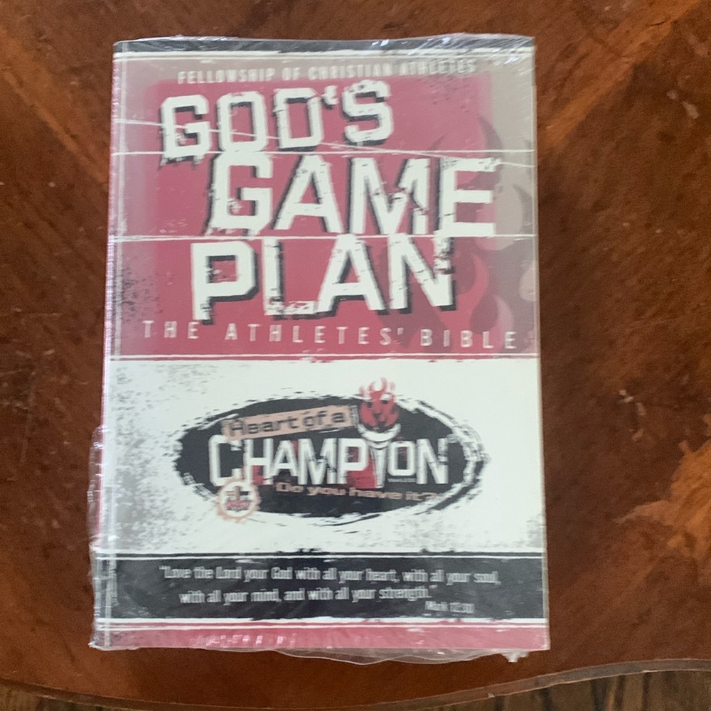 God’s Game Plan The Athlete’s Bible Book New Factory Sealed FCA Christian
